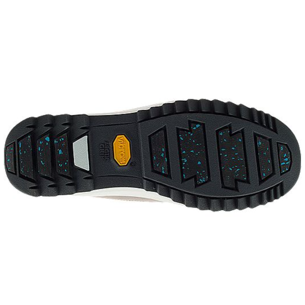Sperry powder discount